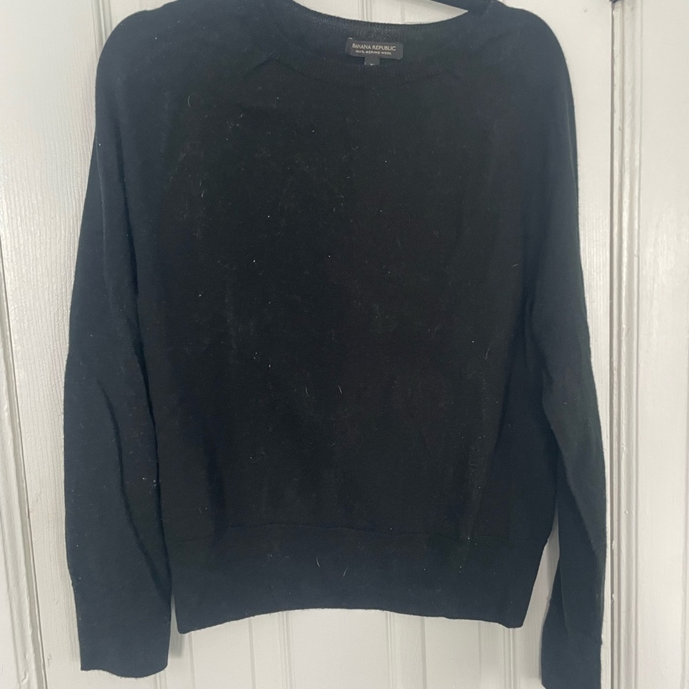 Banana Republic Black Crew Neck Sweater